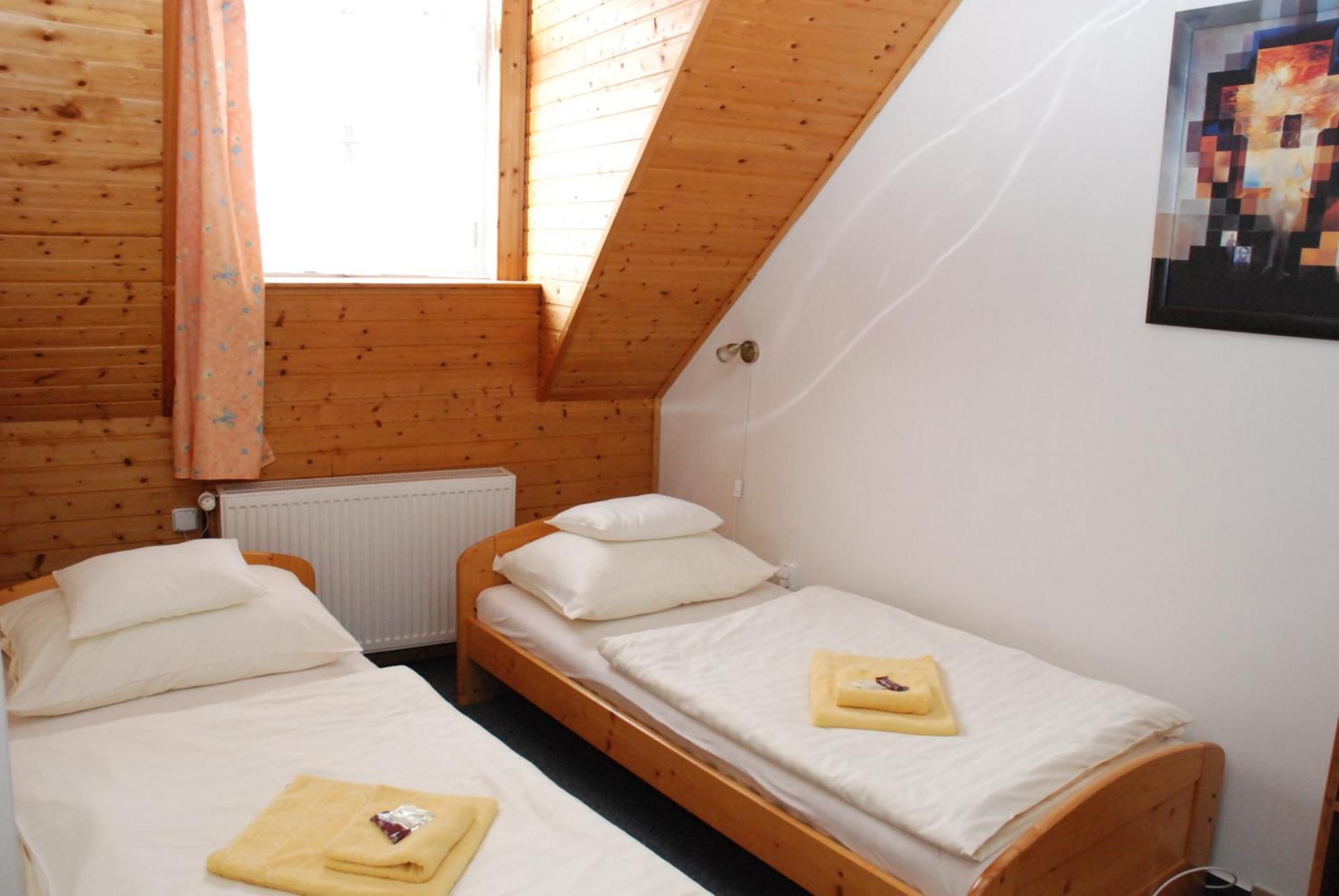 Hotel U Ruze Slavonice Exterior photo