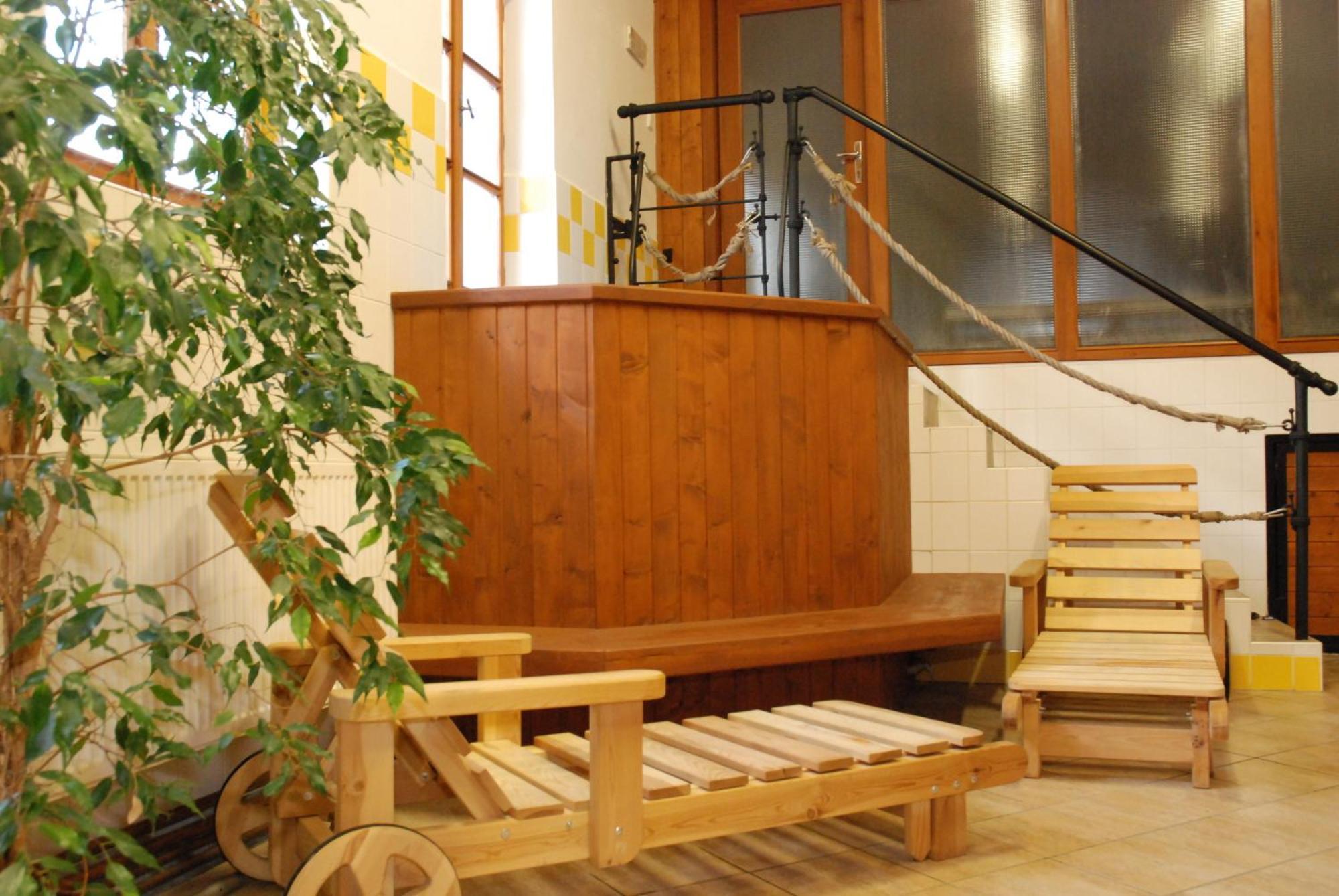 Hotel U Ruze Slavonice Exterior photo