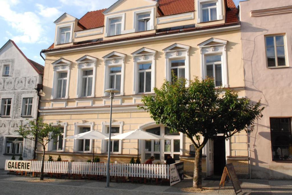 Hotel U Ruze Slavonice Exterior photo