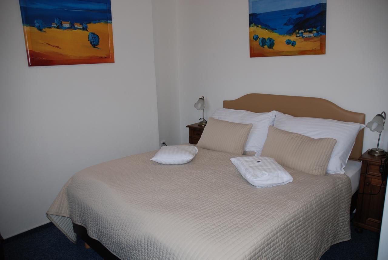 Hotel U Ruze Slavonice Exterior photo