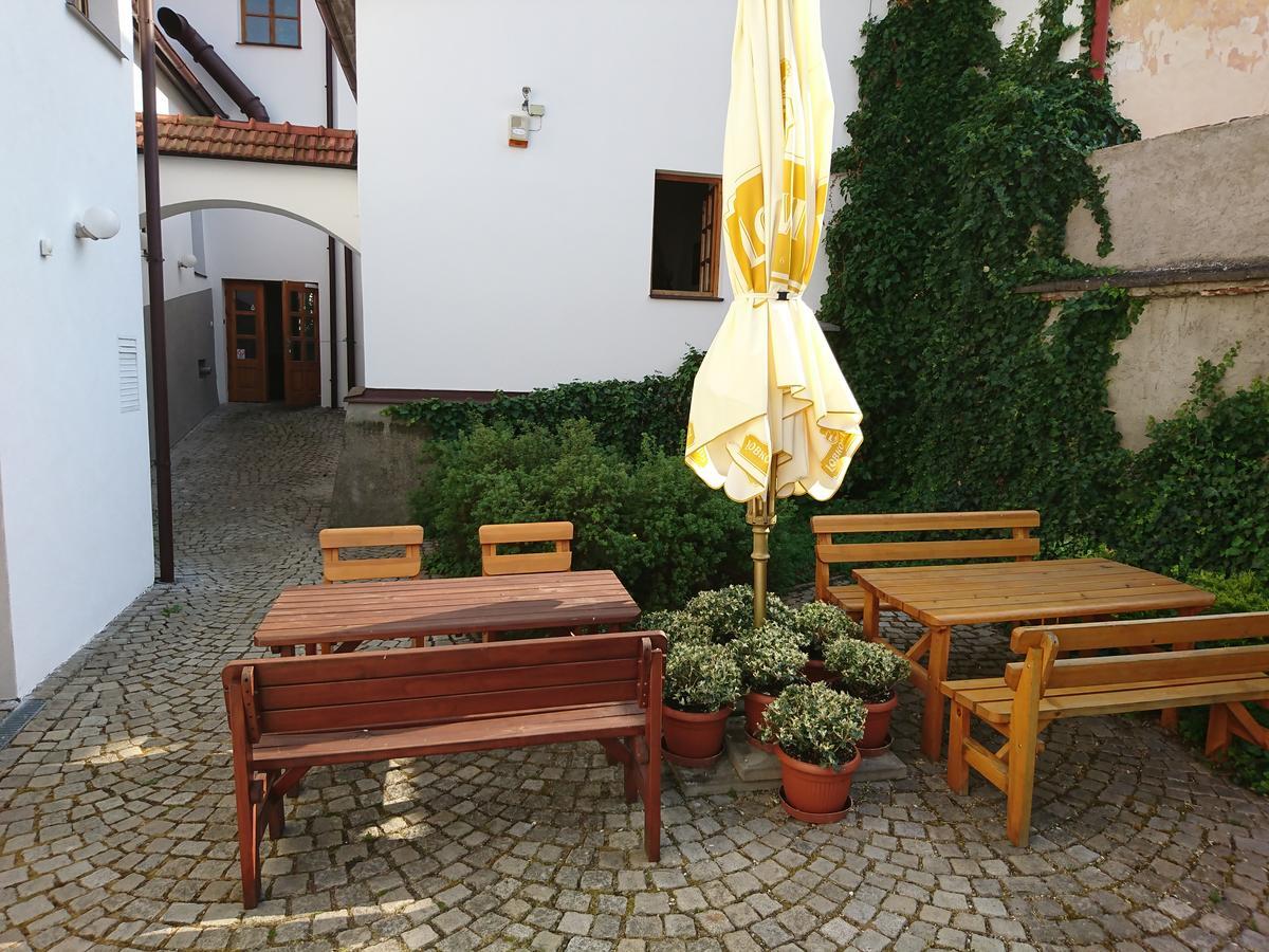 Hotel U Ruze Slavonice Exterior photo